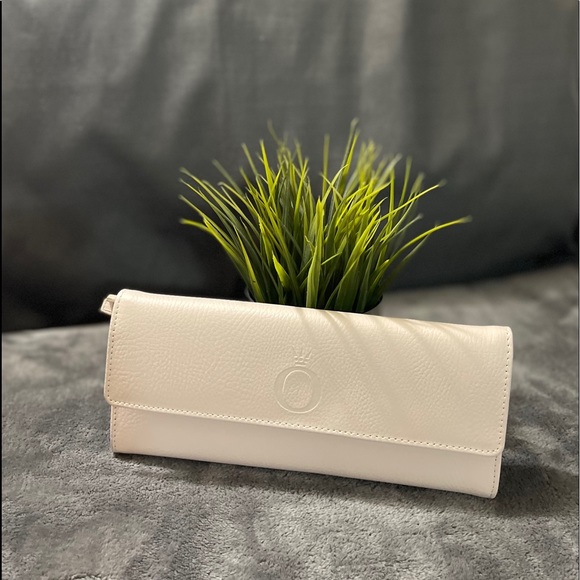 Pandora Unforgettable Moments Clutch/Jewelry Bag - Picture 4 of 12